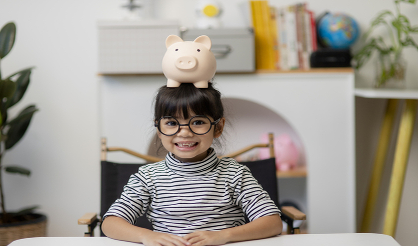 Allowances 101: Should You Give Your Child an Allowance?