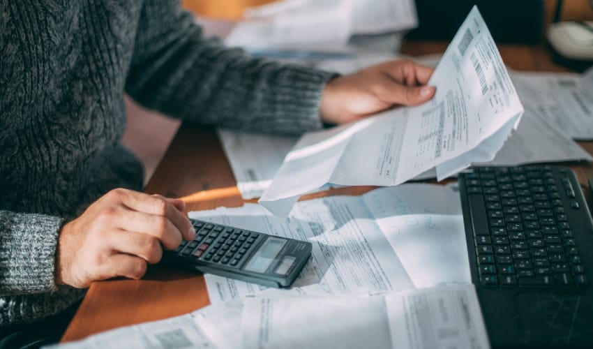 Paying Bills Doesn’t Have to Be Stressful