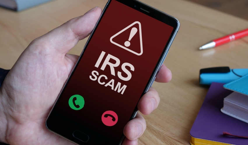 Tax Season Scams are Back: How to Spot Fake IRS Messages