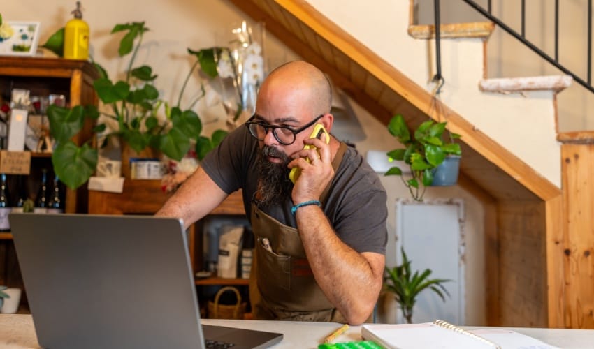 Fraud-Proof Your Business: 8 Smart Habits That Help Keep Scammers Out